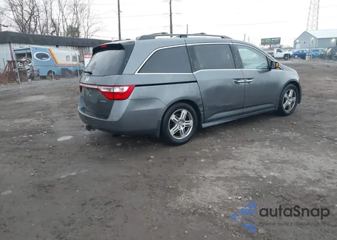 2011 Honda Odyssey Touring/Touring Elite from USA, damaged, VIN 5FNRL5H99BB047305